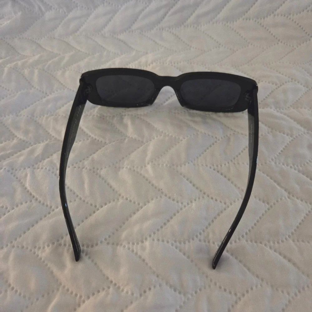 AIRE Ceres V2 Black‎ Rectangular Sunglasses Recycled Plastic 2122526 Smoke Lens